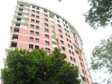 Blk 18 Hougang Street 11 (S)538747 #73692